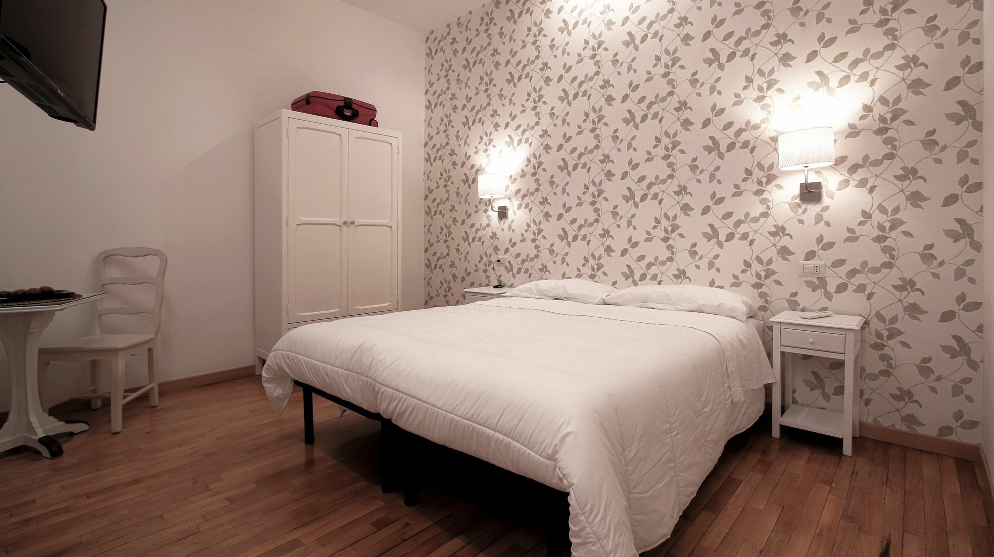 โดมุส ลูลิเย Hotel โรม ภายนอก รูปภาพ